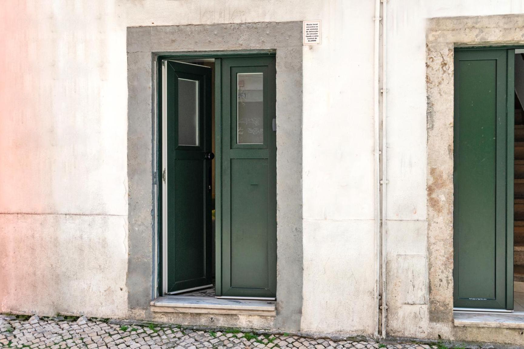 Apartment In Bairro Alto 58 - Lisbon Charm Bagian luar foto
